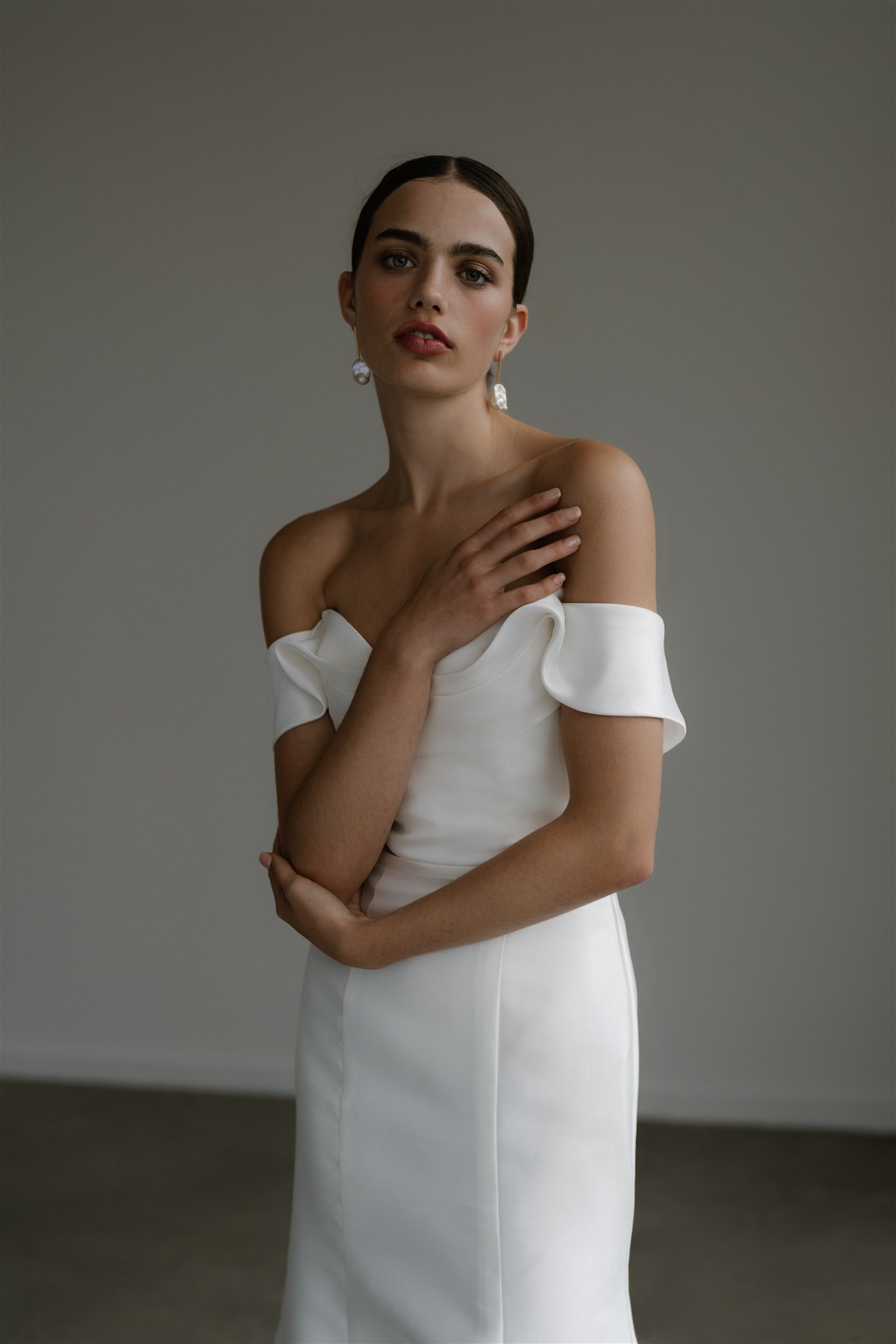 Hera Couture Le Chic Curve New Wedding Dress Save 22% - Stillwhite