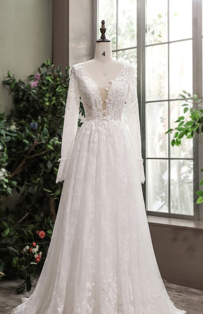 Alice gown – Ivory – Etcetera Bridal