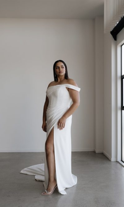 Alternative view of Hera Couture - Anders Curve