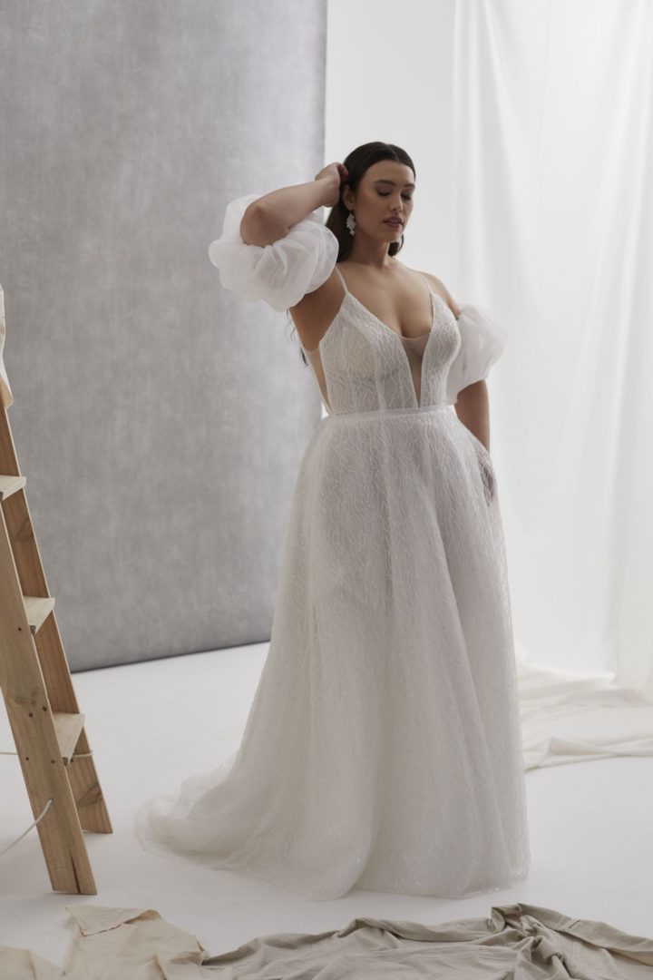 Hera Couture - Laurent Ivory Curve