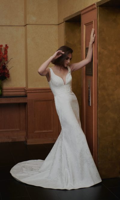 Alternative view of Hera Couture - Minos