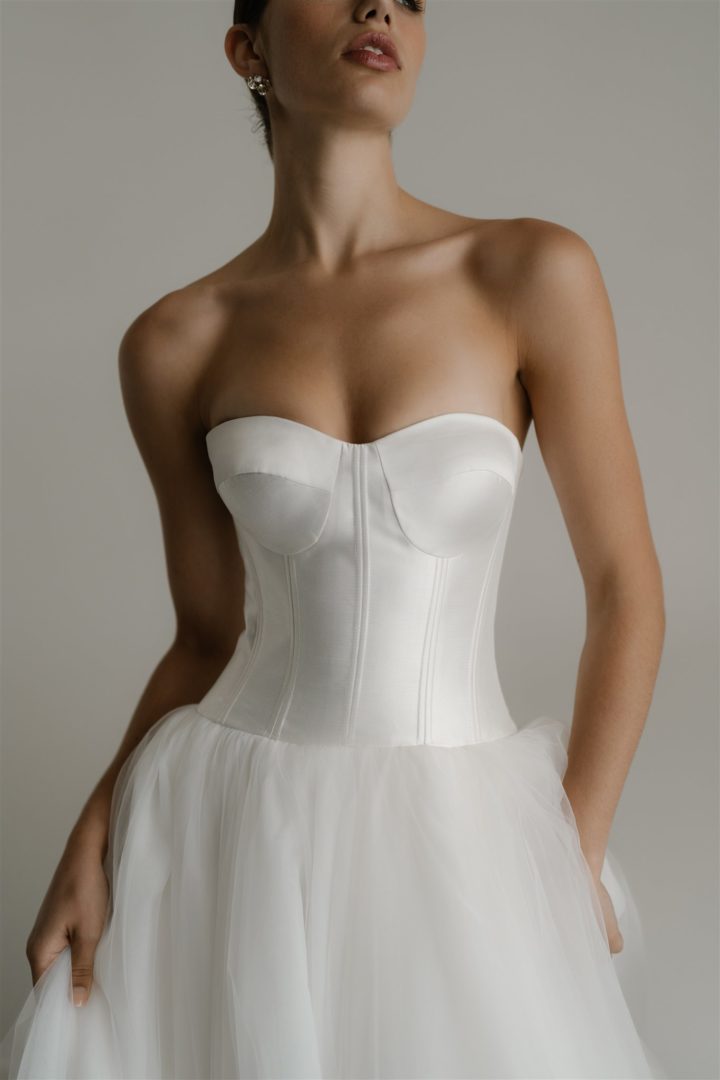 Hera Couture - Florence