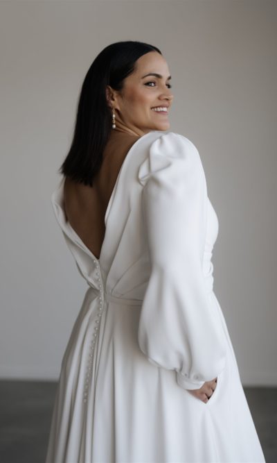 Alternative view of Hera Couture - Elizabeth Curve