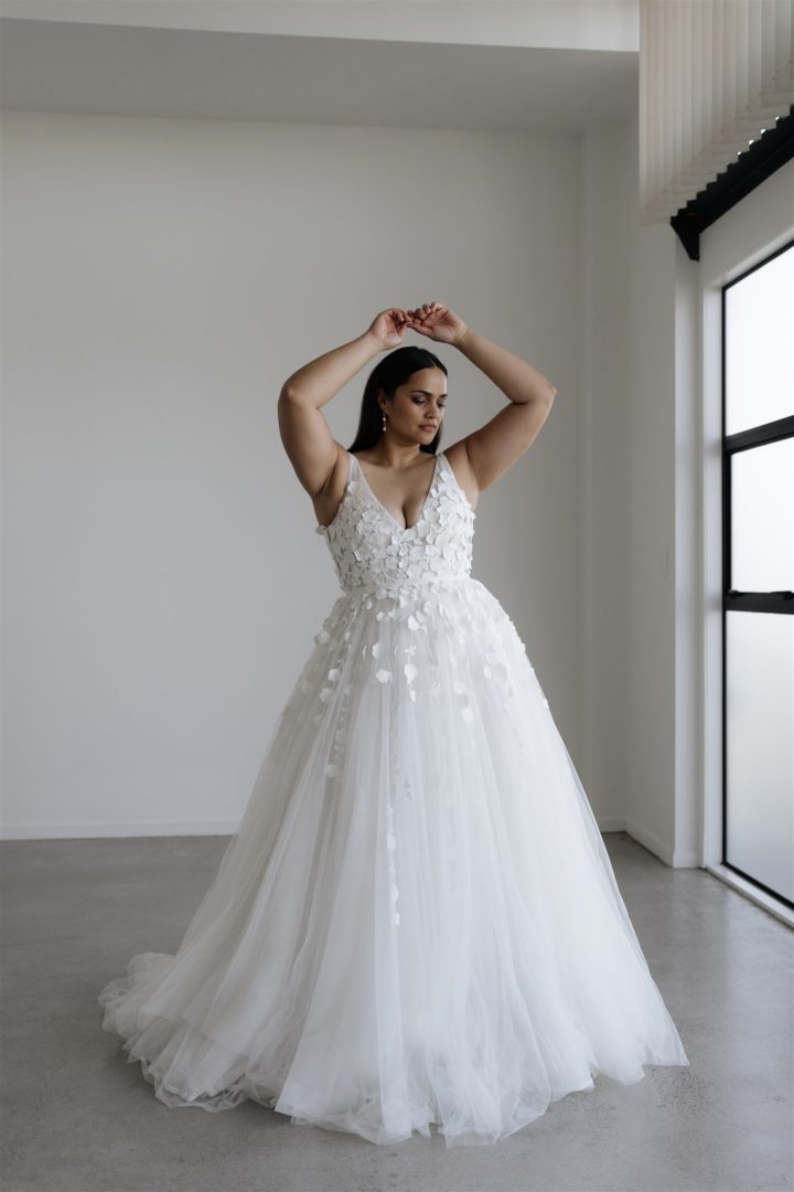Hera Couture - Lavant Curve - Image 4