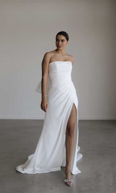 Alternative view of Hera Couture - Sala
