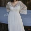 Hera Couture - Wisteria Curve w/ Detachable Sleeves