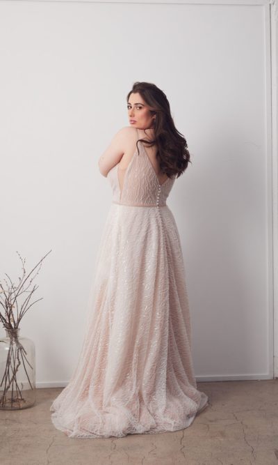 Alternative view of Hera Couture - Laurent Blush Curve