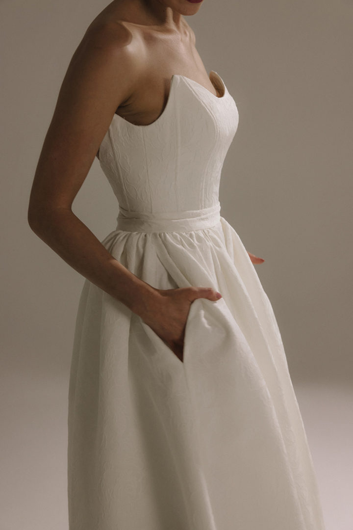 Hera Couture - Vittoria V3 w/ Overskirt