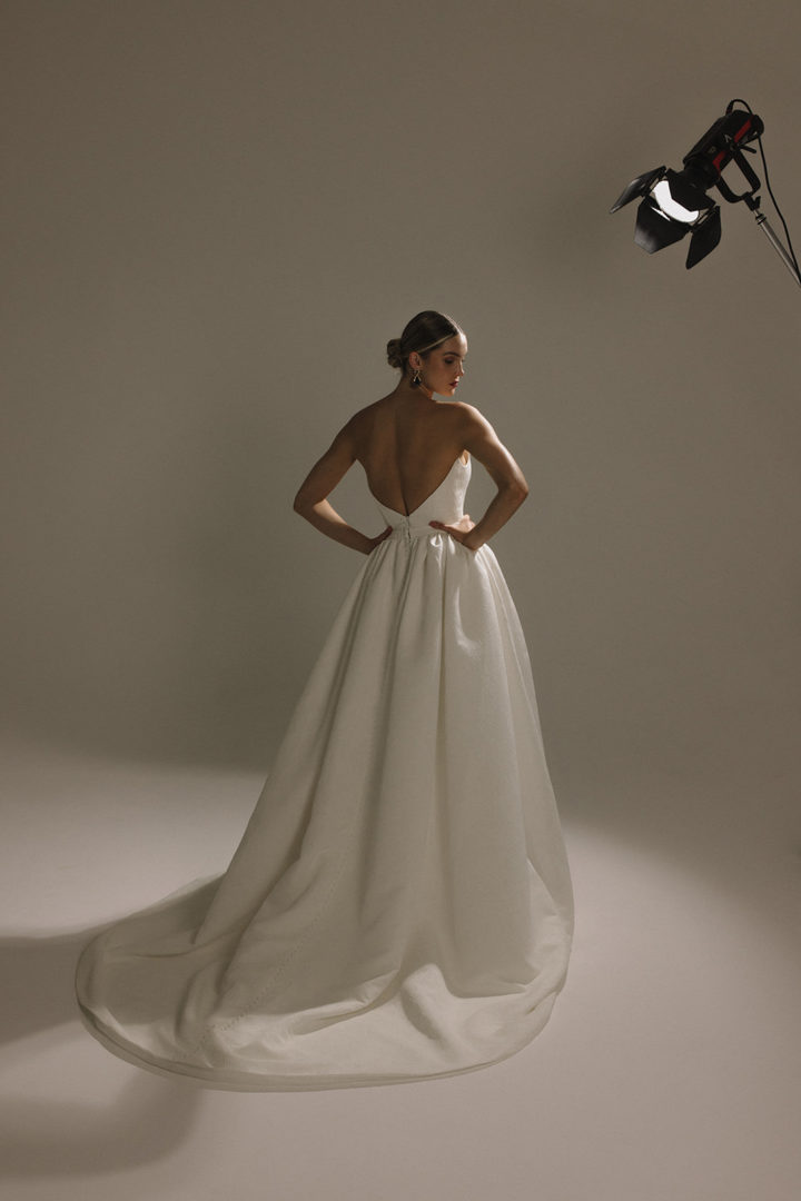 Hera Couture - Vittoria V3 w/ Overskirt - Image 8