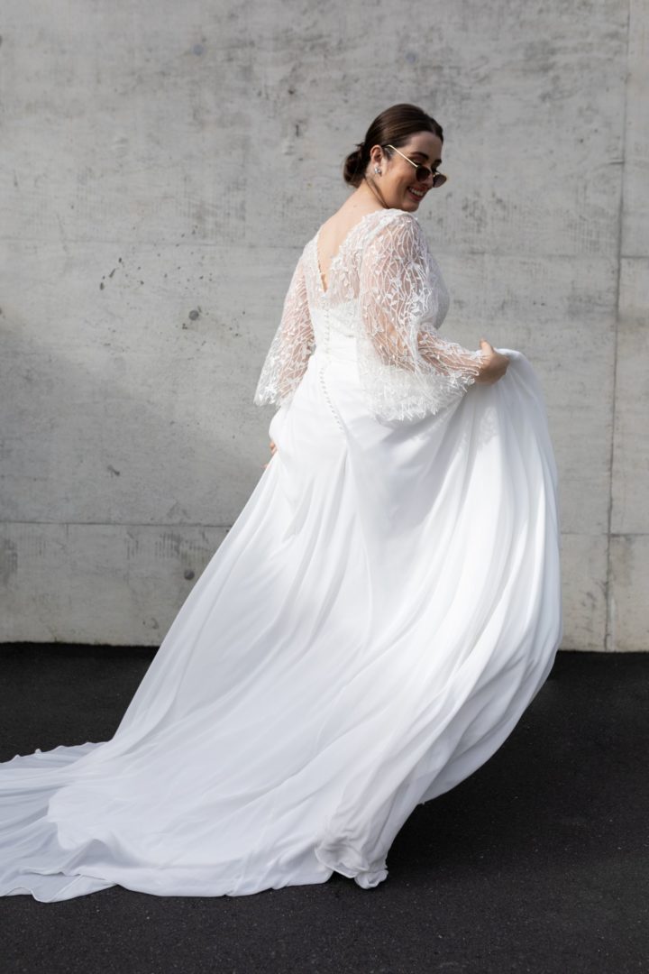 Hera Couture - Wisteria Curve w/ Detachable Sleeves - Image 3