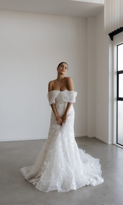 Alternative view of Hera Couture - Catan