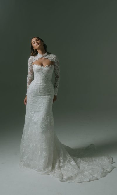 Alternative view of Hera Couture - Alec
