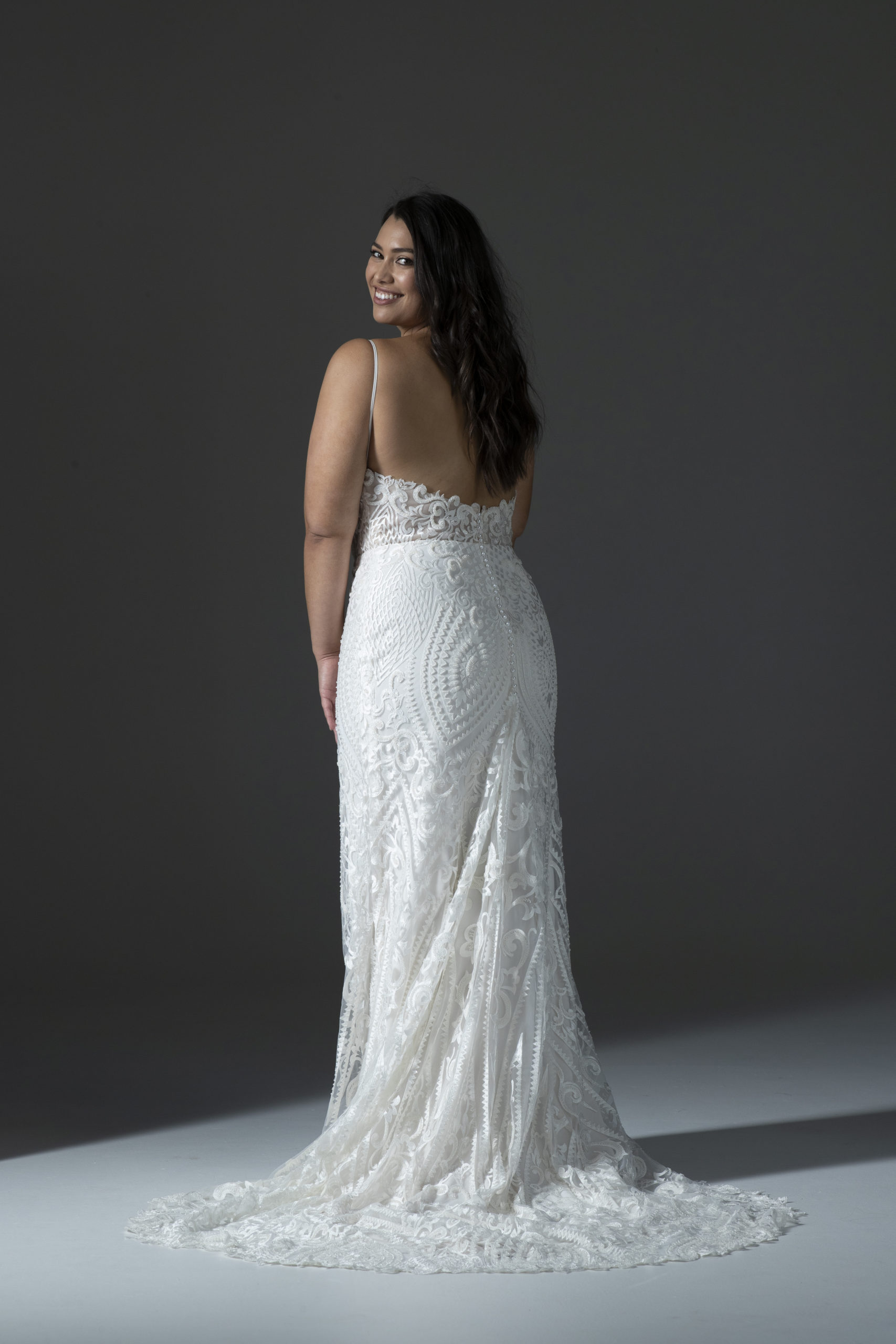 Hera Couture - Audrey Blush Curve - Image 5