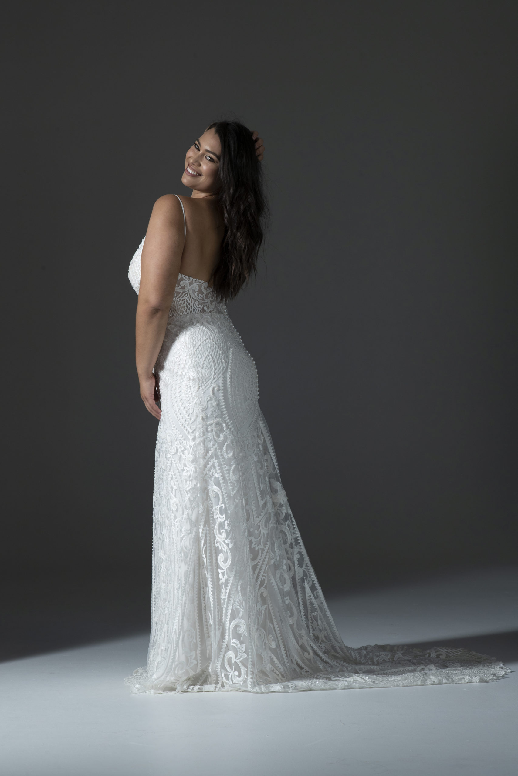 Hera Couture - Audrey Blush Curve - Image 2