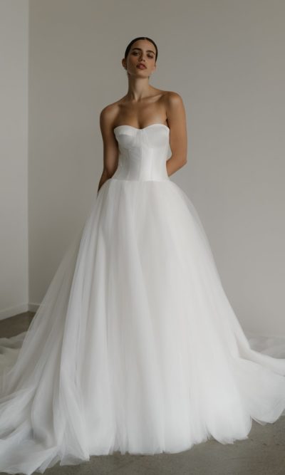 Hera Couture - Florence