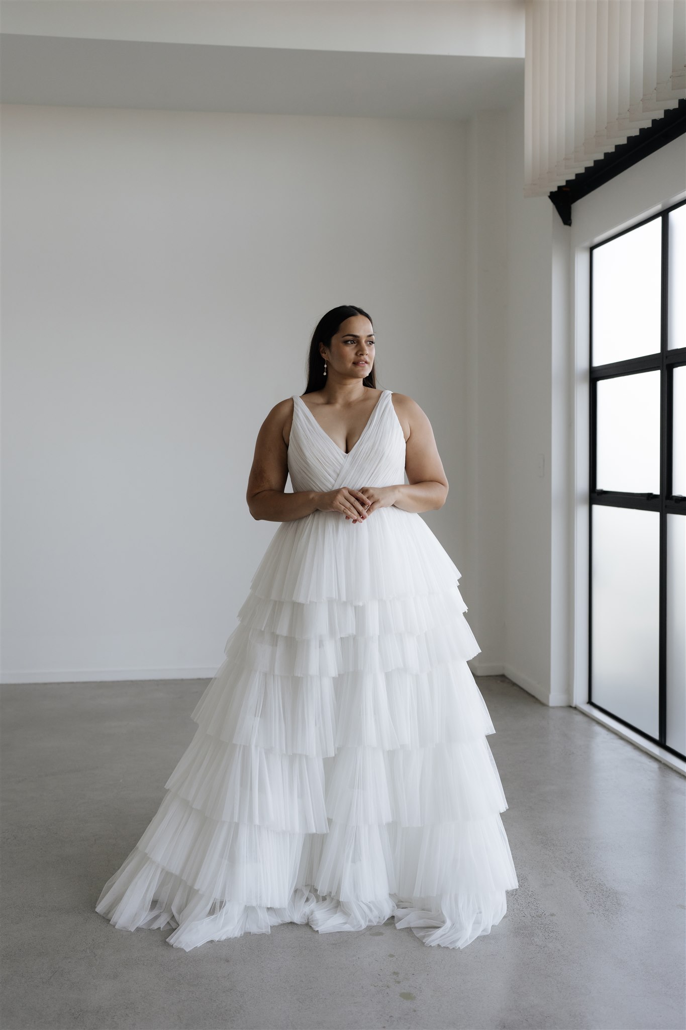 Hera Couture - Le Lilac Curve - Image 2