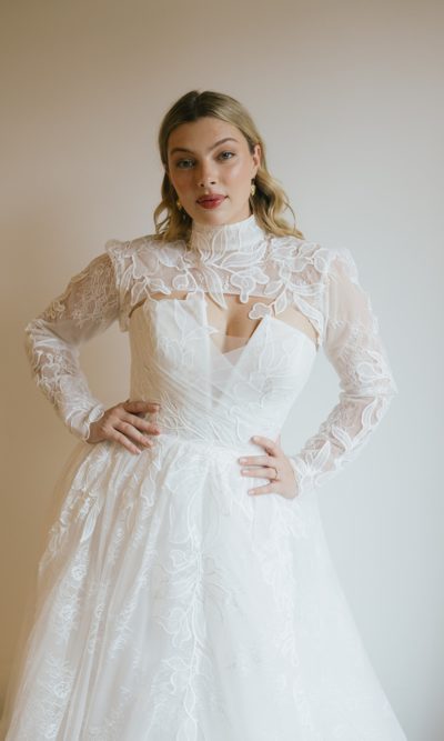 Hera Couture - Leona Curve